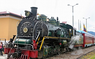 Colombian Steam Train Experience