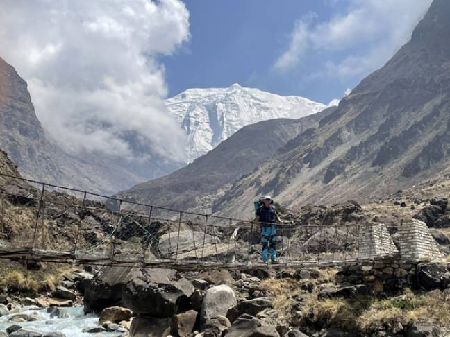 Annapurna north base camp trek Tilicho Peak 600x450