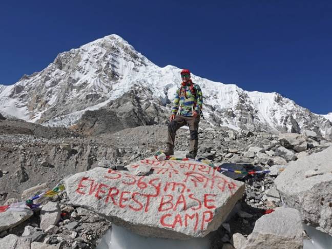 Best places to visit nepal everest base camp marker