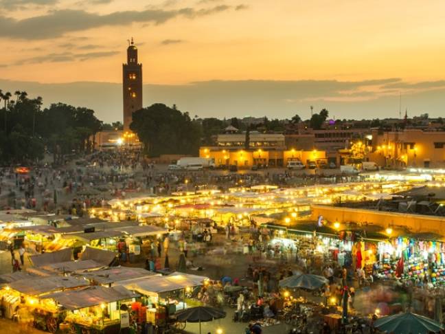 Morocco travel tips Jemaa el Fnaa Marrakesh