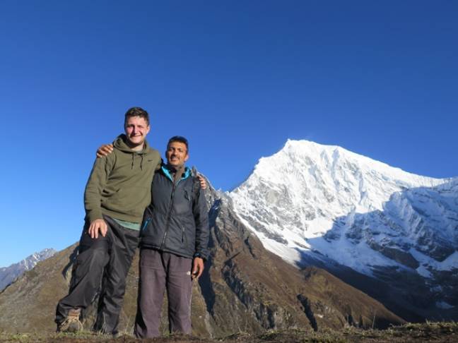 Nepal top 10 travel tips trek with a guide 600x450