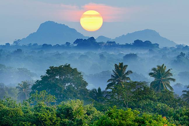 Sri lanka best places to visit sunrise 600x400