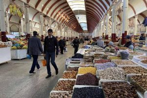 Panjshanbe Bazaar in Khujand