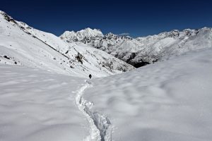 Crossing the Jarela Pass. Image by L Sturch