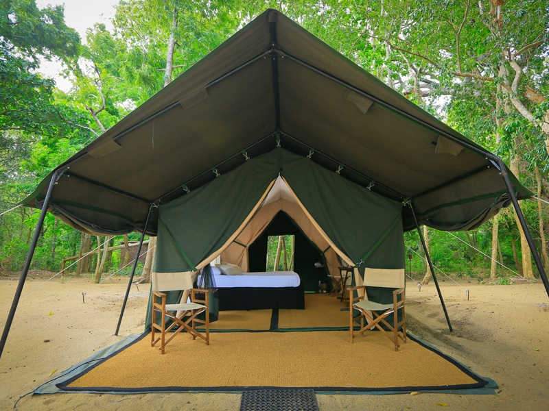 Deluxe tent exterior