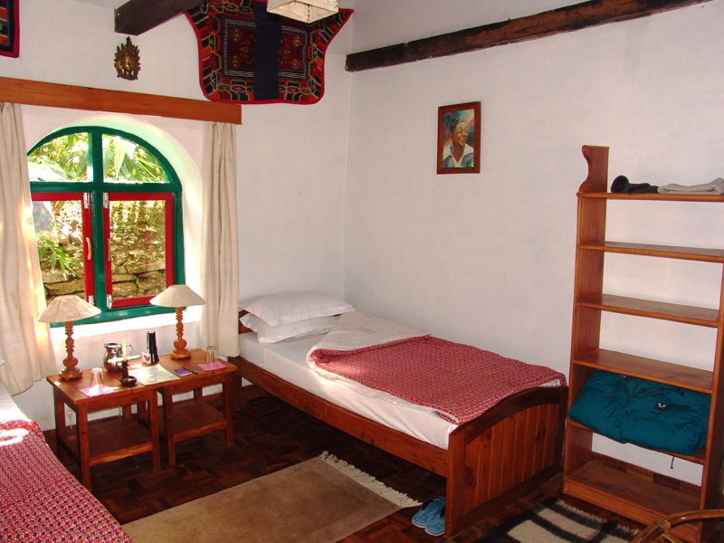 Bedroom, Annapurnas