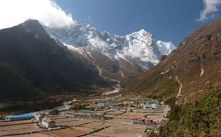 Ama Dablam Base Camp and Beyond