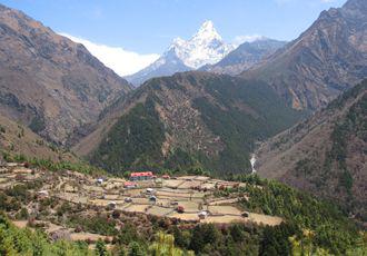 Take a luxury lodge trek in the Everest region