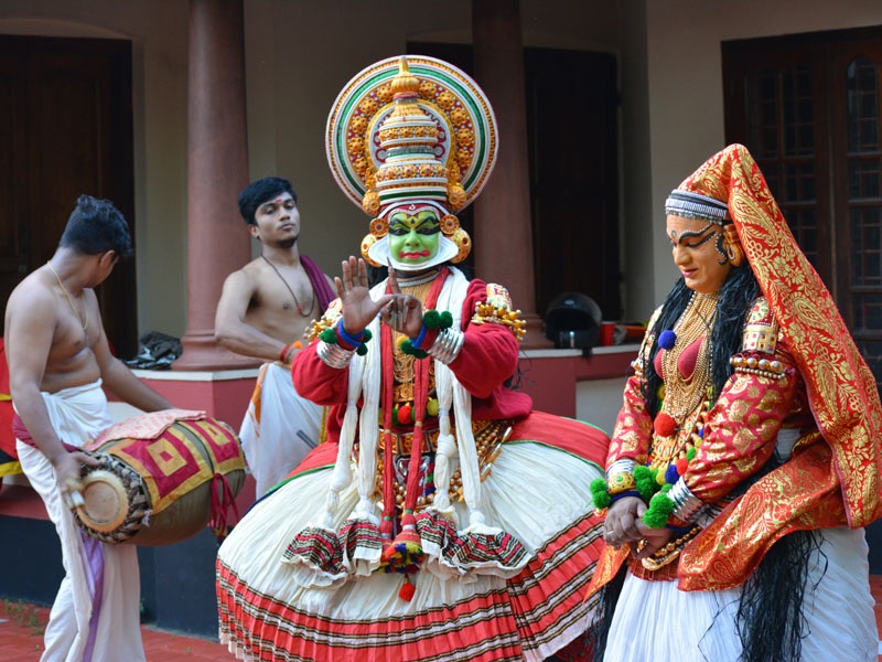 Watch a Kathakali play