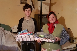 Giving some Christmas joy to Romanian families