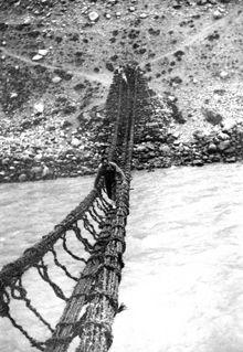 Zanskar bridge 09.jpg