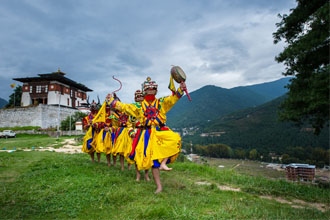 Dancers at the Wangdu festival